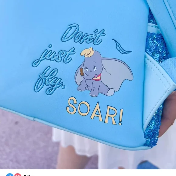 Dumbo Sequin Exclusive Loungefly backpack Brand new - Picture 3 of 15